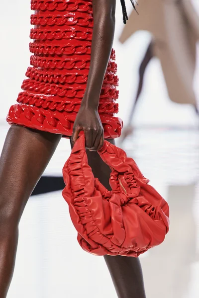 Look 73